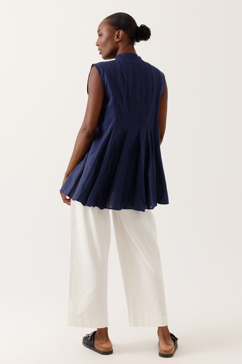 BLUSA SAPHINA COLOR AZUL MARINO 3